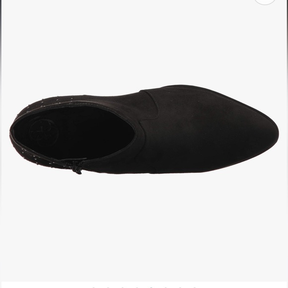 *NWOT* GUESS VELINA ANKLE BOOT - Picture 2 of 3